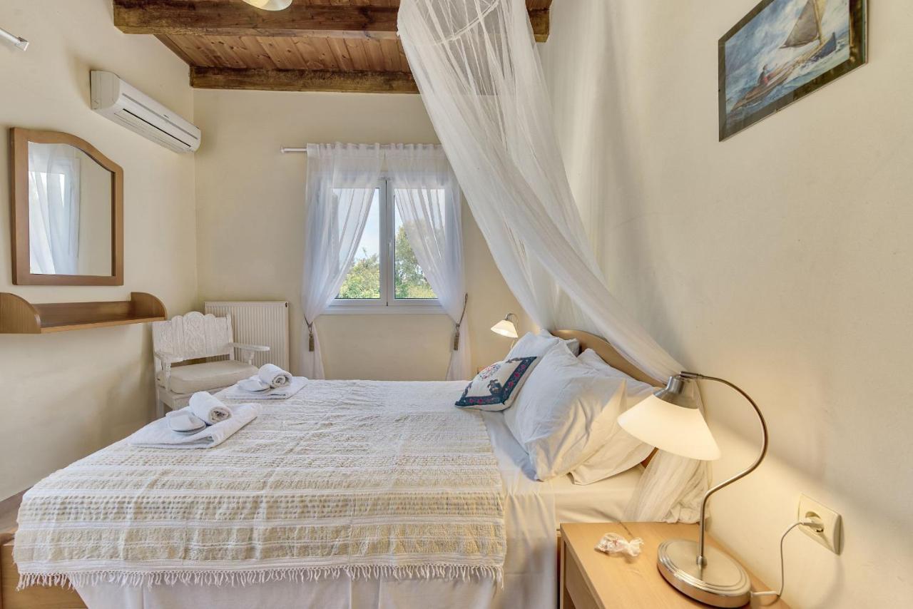 Olivegrove Villa - Nestled In Olive Trees With Private Pool, By Zantewize Tragaki Exterior foto