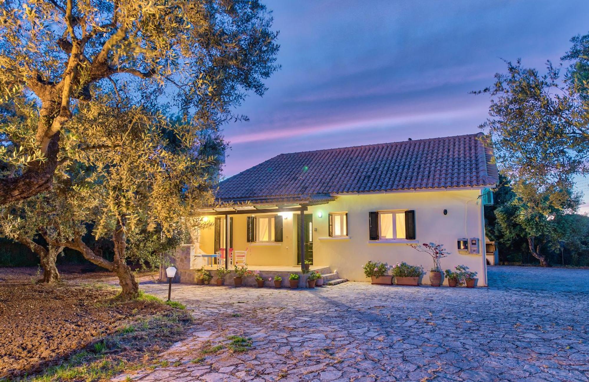 Olivegrove Villa - Nestled In Olive Trees With Private Pool, By Zantewize Tragaki Exterior foto